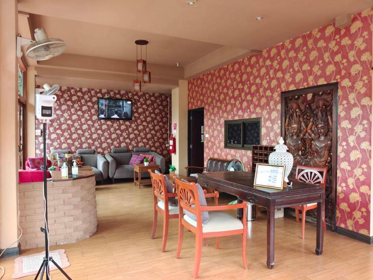 Hotel Wualai Boutique By Lanna Oriental Chiang Mai Exterior foto