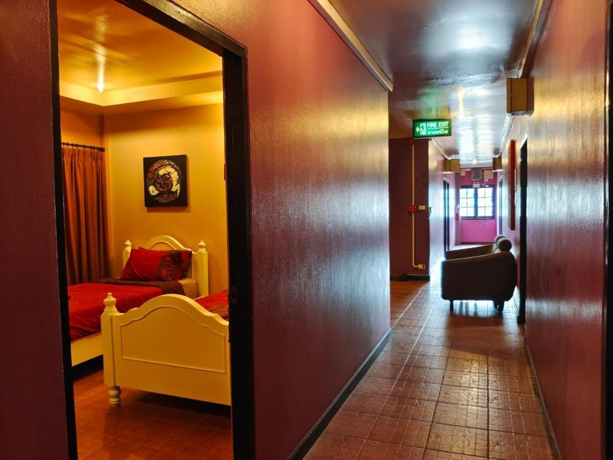 Hotel Wualai Boutique By Lanna Oriental Chiang Mai Exterior foto